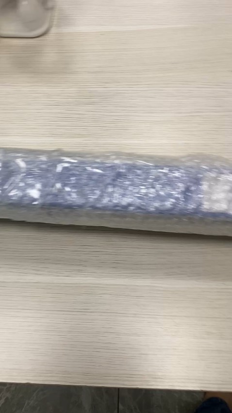 Sản phẩm không đúng. Mua kìm bóp tay mà giao cái sà đơn. Đã liên hệ shop đã hỗ trợ đổi trả