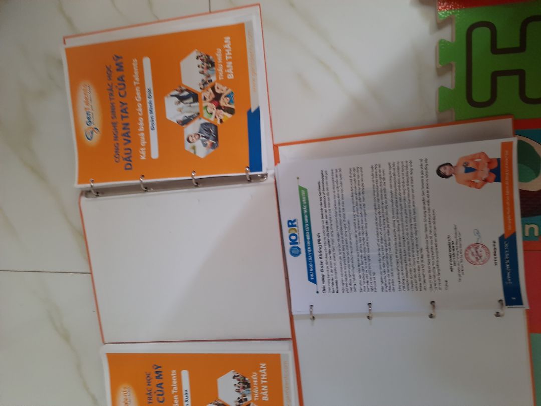 mình thấy sinh trắc vân tay này rất hữu ích. giúp bản thân mình hiểu chính mình hơn. từ đó mình  đã làm cho cả vợ và con của mình. nếu làm cả nhà, tư vấn viên còn đánh giá liên hệ được các thành viên trong gia đình làm sao để hiểu nhau hơn, thông cảm và hoà hợp với nhau. định hướng được cách dạy con, và sẽ giáo dục sớm được cho các con. định hướng nghề nghiệp được từ sớm. 
tư vấn viên rất nhiệt tình, tư vấn kỹ càng, và cho những lời khuyên rất thật lòng. 

nói chung mình rất hài lòng