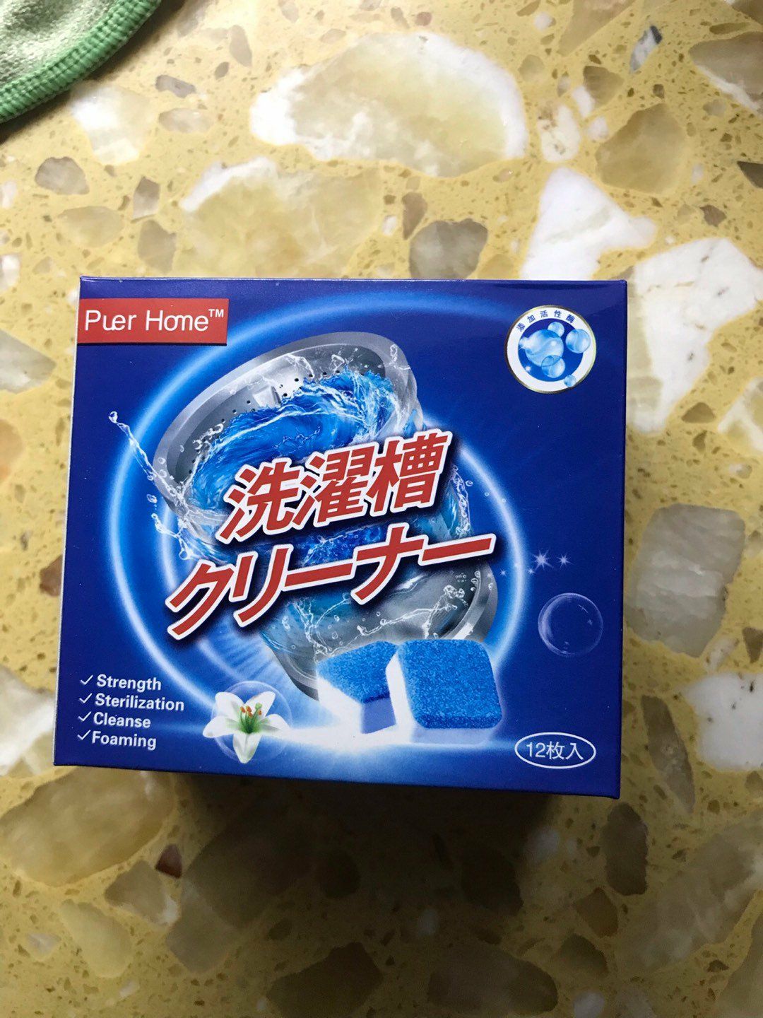 Đã nhận đủ số lượng sản phẩm. Shop đóng gói khá tốt. Hộp bị móp nhưng viên bên trong không sao nên thôi bỏ qua. Giao hàng nhanh. Cảm ơn shop nhé!