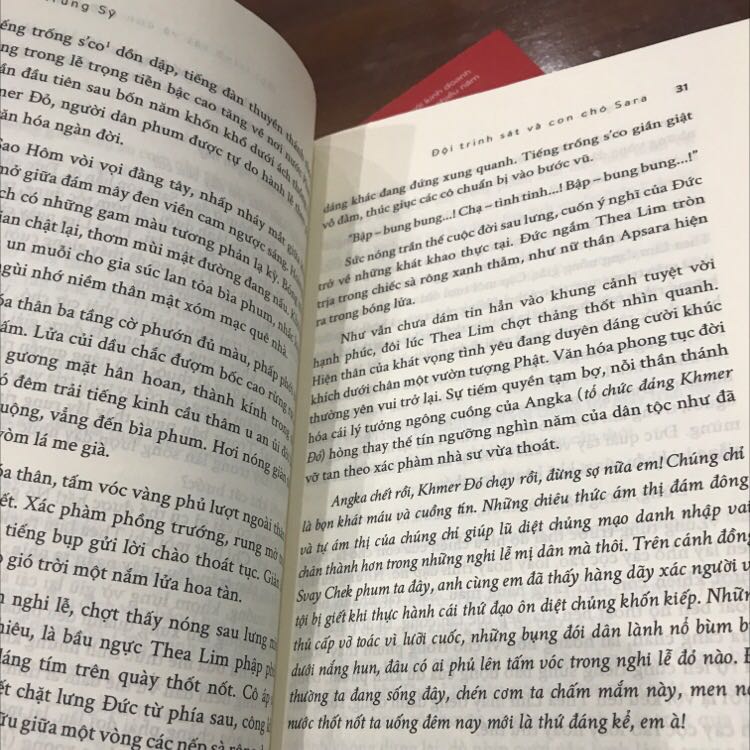 tiki giao hàng nhanh. Sách đẹp