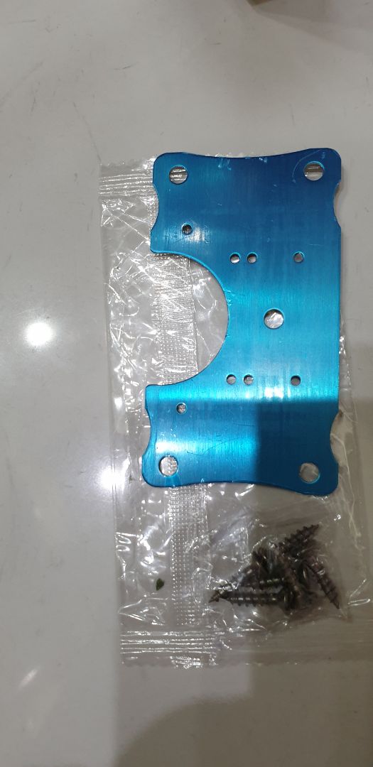 hàng rất tốt, dày dặn cầm nặng tay, lỗ khoan chính xác.