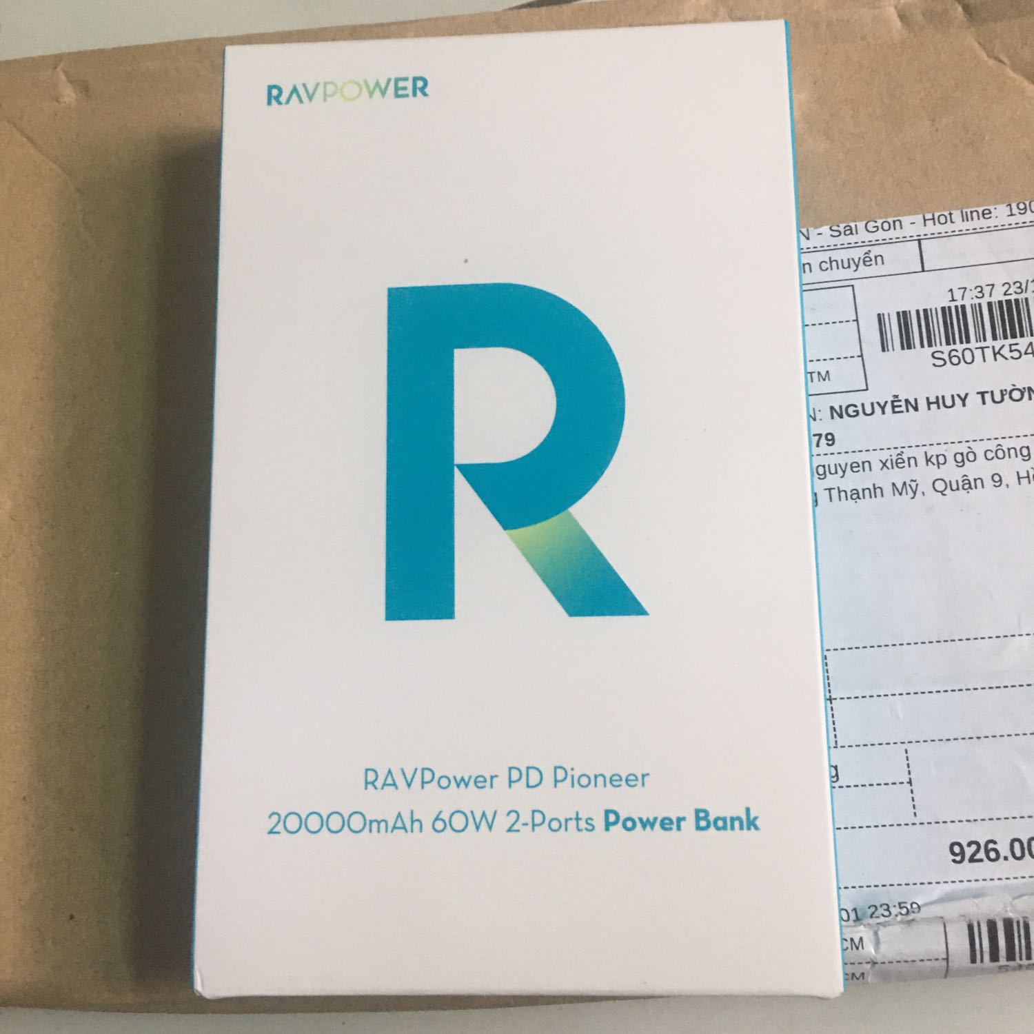 Nạp cho 2 iPhone 6s là hết sáng 4 đèn luôn. Dùng củ sạc 61w 4h thì sáng đủ 4 đèn. Tôi mong muốn shop đổi lại cho tôi sản phẩm khác nhé. Cảm ơn shop nhiều ! Tôi là khách hàng trung thành với Tiki lâu năm rồi đó.