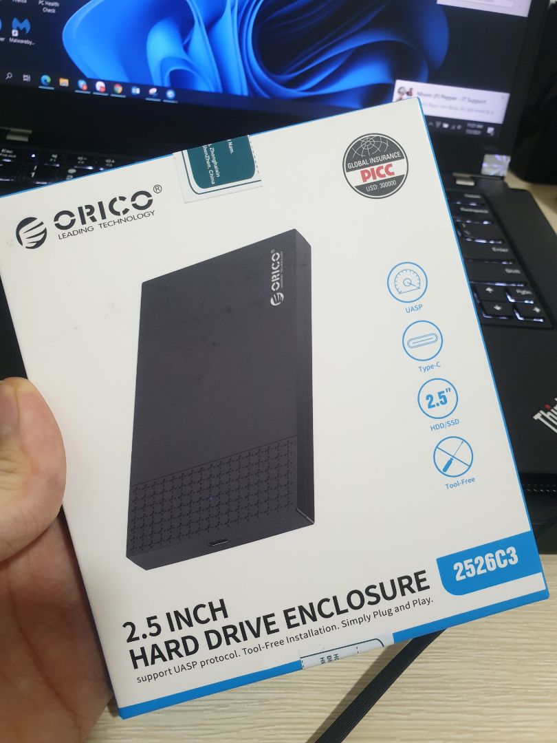 Giao hàng nhanh chóng. Hàng chính hãng có tem bảo hành, nguyên seal, đã sử dụng với ssd seagate tôc độ đọc - ghi tốt.