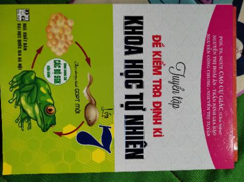 Sát với chương trình học, giấy khá tốt