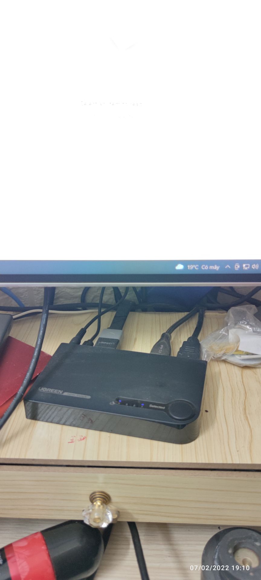 Hoạt động ổn, tuy nhiên xuất video từ raspberry sang thì không thấy được... chắc phải cấu hình trước độ phân giải