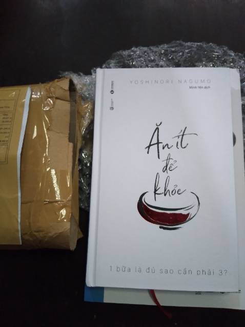 Mới nhận được sách, chưa đọc, nên chưa nhận xét