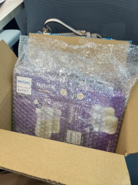 Giao hang nhanh. Dong goi dang hoang. Gia re. Cam on chua su dung nen ko biet chat luong