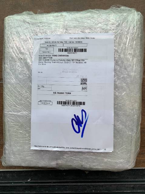 Tôi mua hàng của Tiki từ nhiều năm nay, nhưng đây là lần đầu tôi gặp tình trạng như thế này. Đơn mua hàng(1 bộ nồi Elo và 1 ấm từ Elo như trên, nhưng hàng được thì chỉ 1 cái nồi Faster, cảm giác mua đồ trên Tiki.vn cũng bị ***. Đơn hàng ~2.7tr đã thanh toán cho Tiki rồi. Đề nghị Tiki.vn giải quyết giúp tôi.