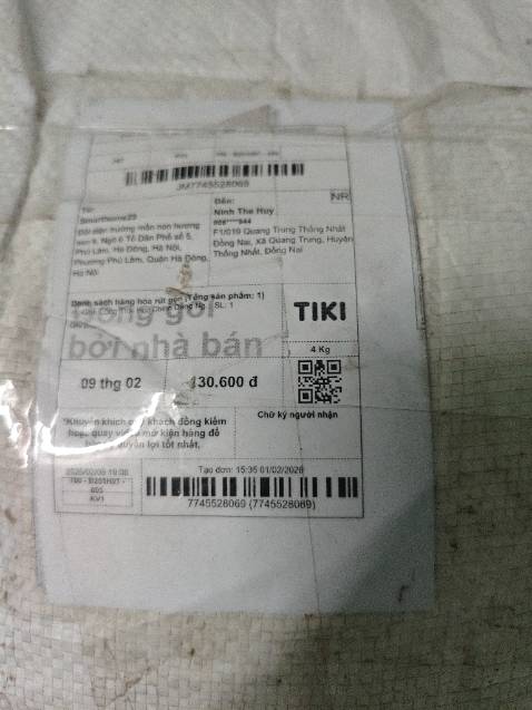 Mới mua về mà giao ghế gãy như vậy có đổi k