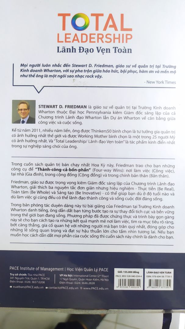 Sách về kỹ năng lãnh đạo. Sách giúp ta cân bằng các ưu tiên quan trọng của quá trình lãnh đạo,  đảm bảo không thành phần nào bị over. Mình hay mua sách của pace do dịch ổn,  chọn sách ok. Cuốn này cũng rất đáng đọc