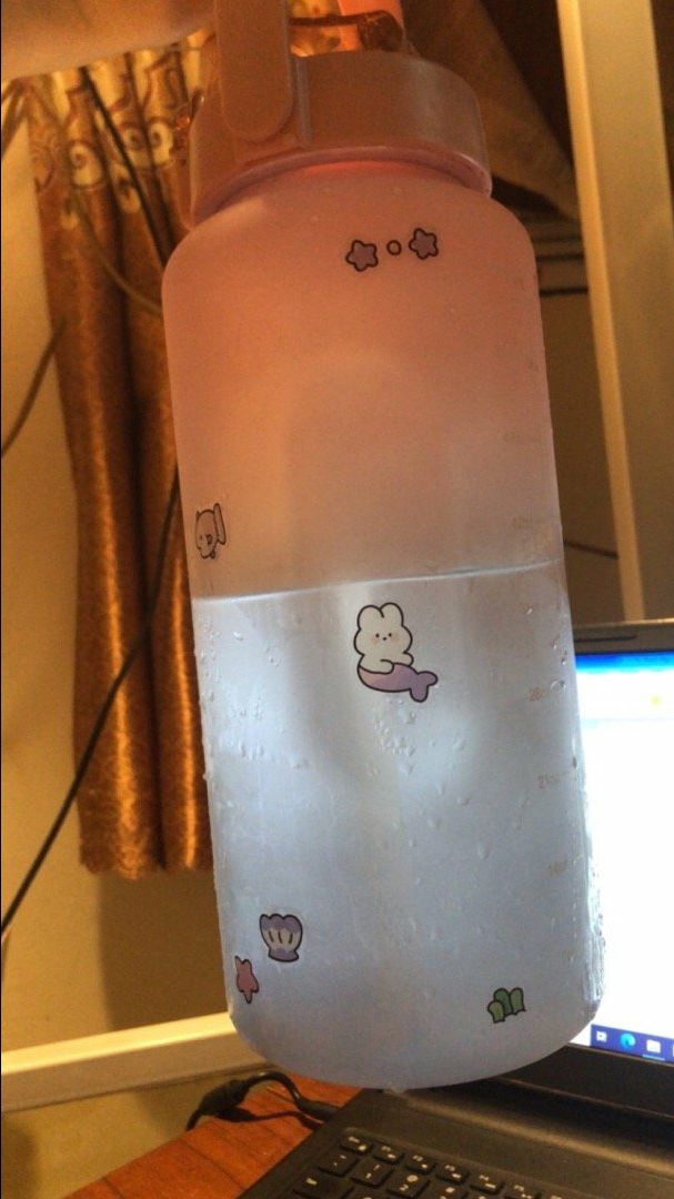 Khá là ưng về sản phẩm, màu đẹp, chất dày dặn, đáng đồng tiền bát gạo nhóe m.n