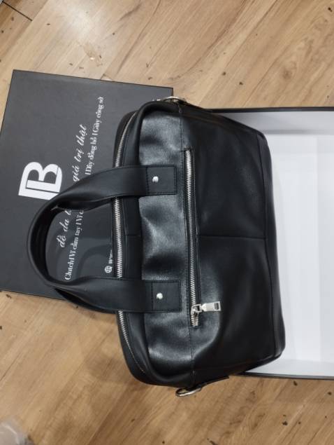 Da chất như cặp của các Bộ trưởng, giá lại hạt rẻ, Nhận hàng rất hài lòng, Thank shop