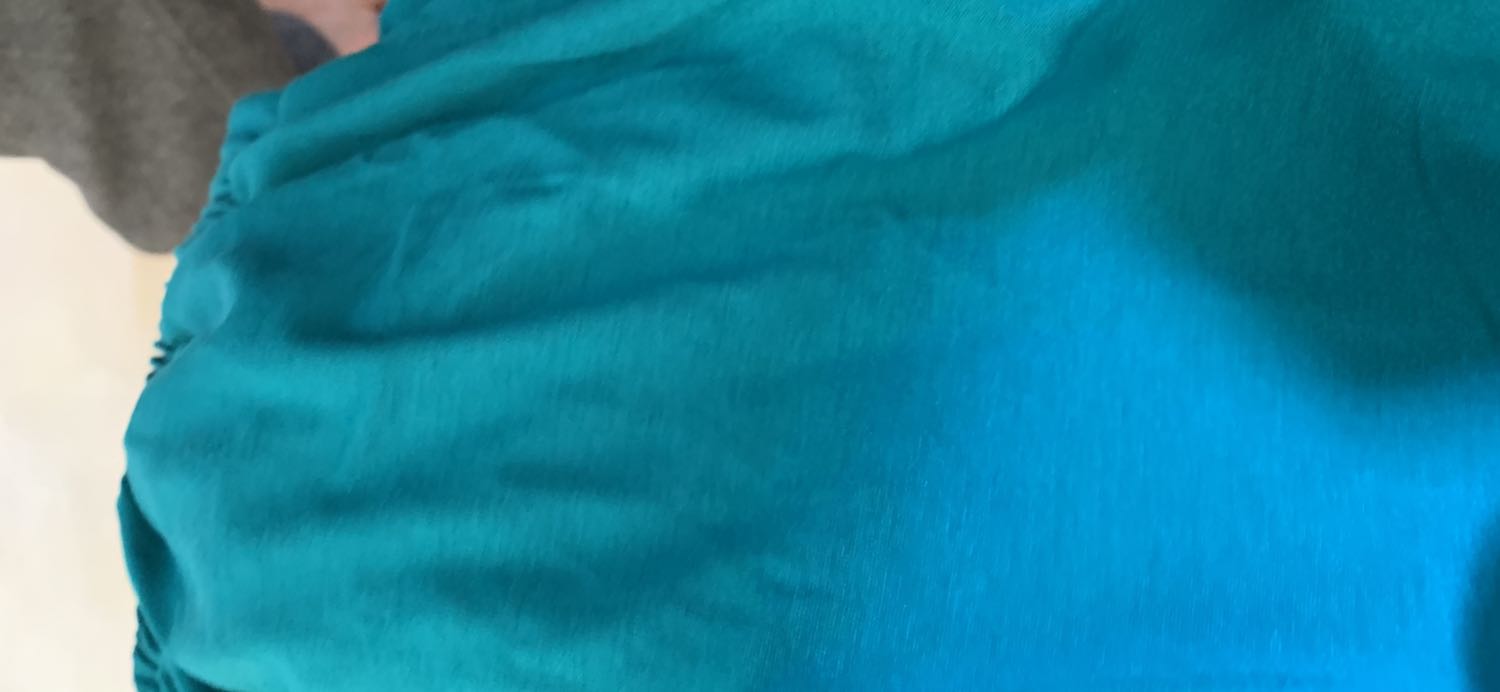 Vải tốt nhen. Khi mua cứ sợ hàng dỏm vải không tốt. Giờ nhận hàng rất ủng hộ Shop Vải tốt nhen. Khi mua cứ sợ hàng dỏm vải không tốt. Giờ nhận hàng rất ủng hộ Shop