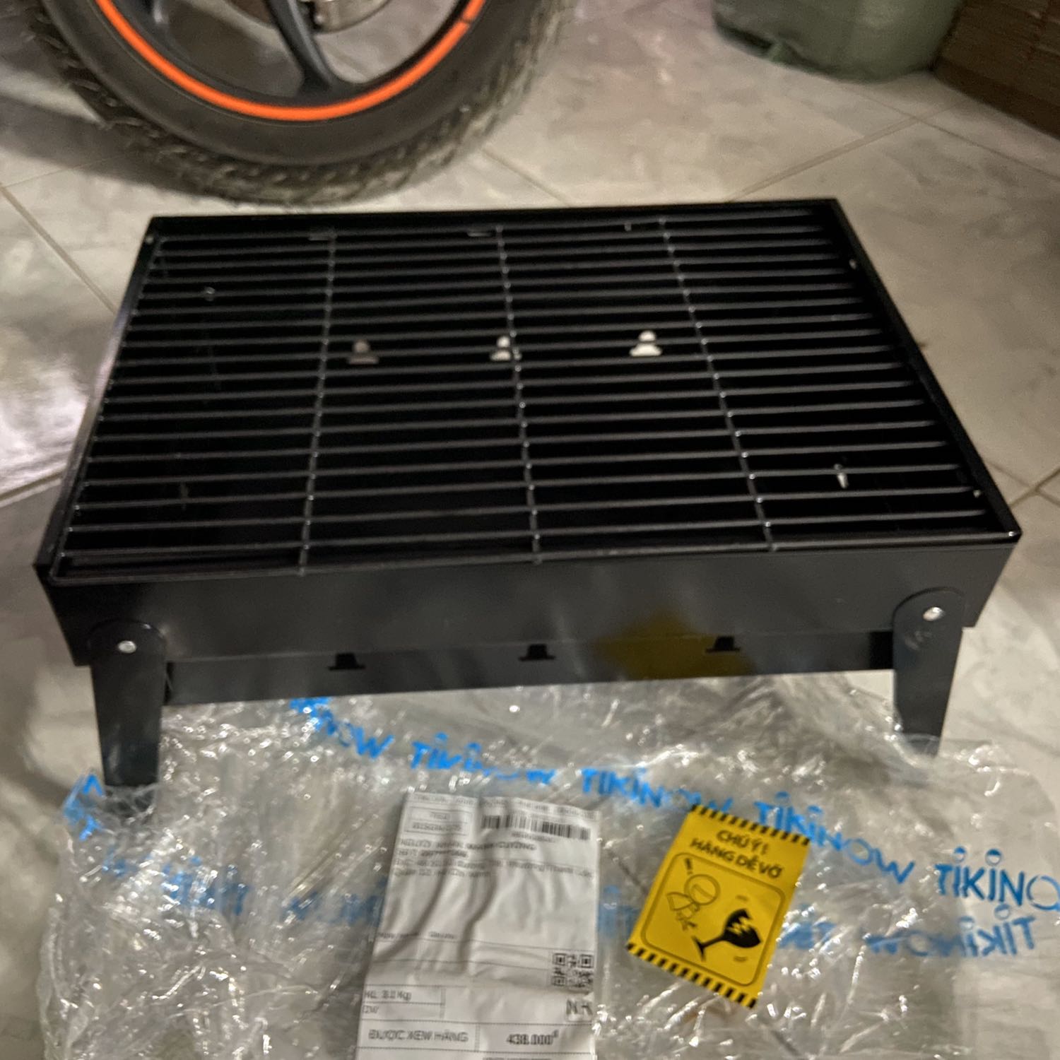 Sản phẩm tốt đáng mua hộp toàn ghi chữ Thái Lan là sao shop?