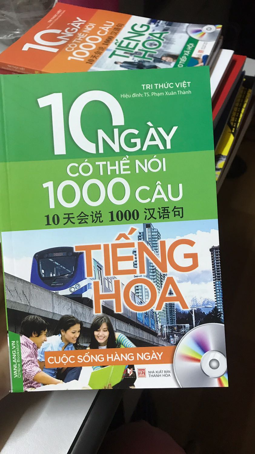 Nội dung sách là những câu ngắn thường được sử dụng trong cuộc sống hàng ngày