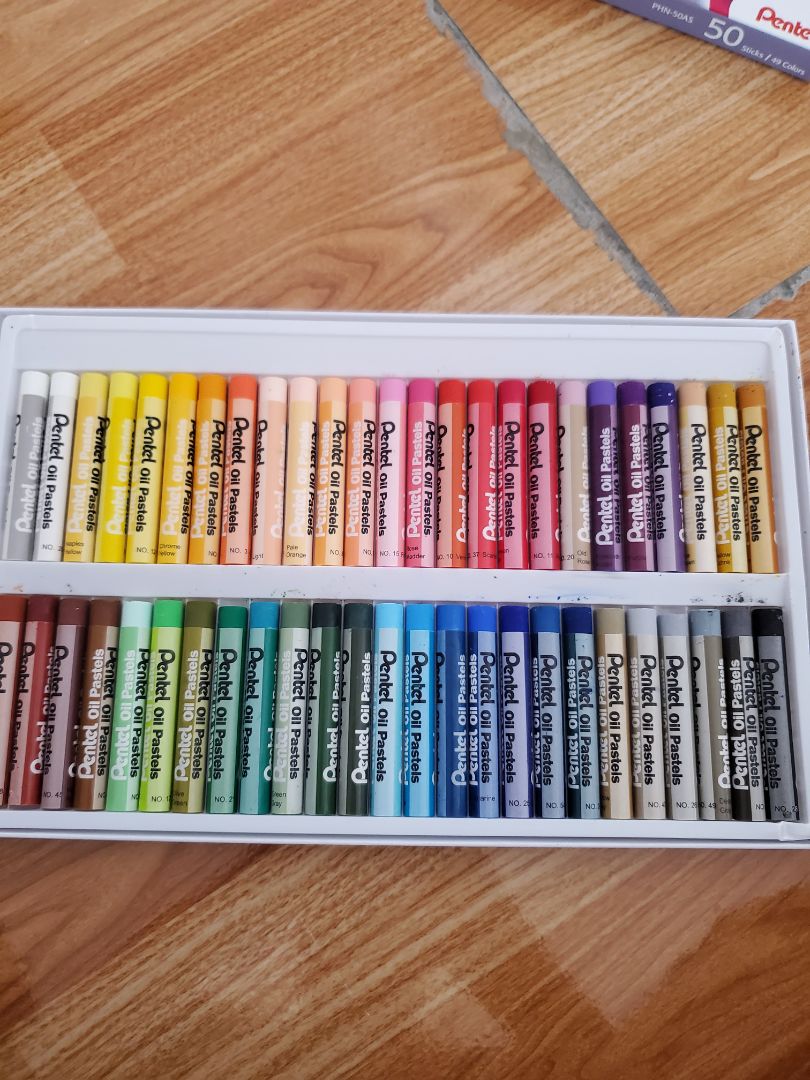 đóng gói kĩ càng nhưng màu dơ kích cỡ màu ko đồng đều