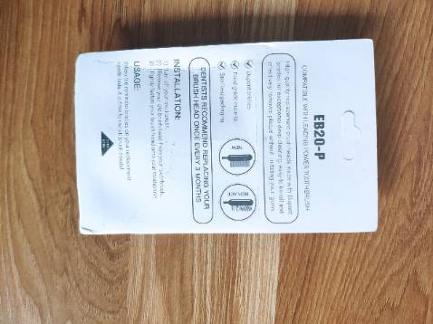 Chuẩn máy Oral B dùng rất thích, cước mềm vừa đủ, giá hợp lý, mình cứ 3 tháng thay 1 lần nên mua vài bộ dùng dần. Đóng gói cẩn thận, giao hàng nhanh. Hài lòng