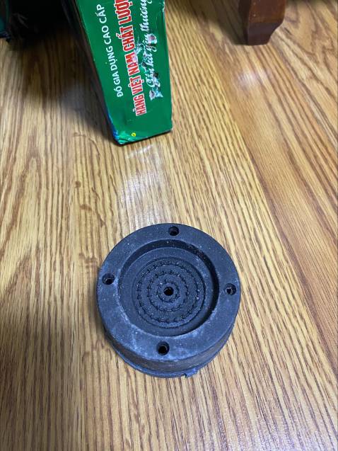 Sản phẩm chất lượng kém,ít có sự đàn hồi. Khả năng sẽ bị vỡ trong quá trình sử dụng. Không nên mua.