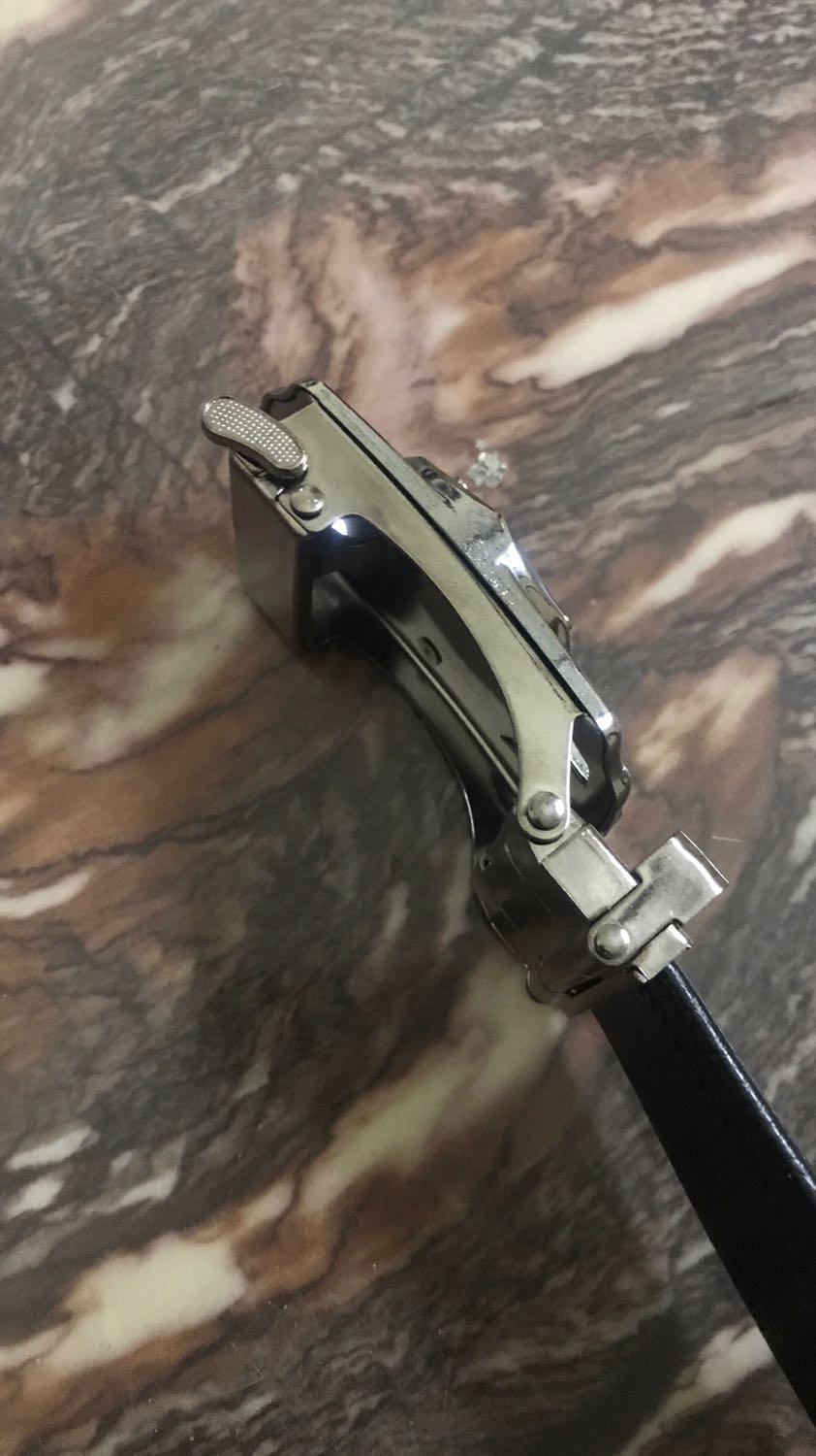 Thắt lưng đẹp quá. Dùng khá là ok. Sản phẩm tốt, cảm ơn shop