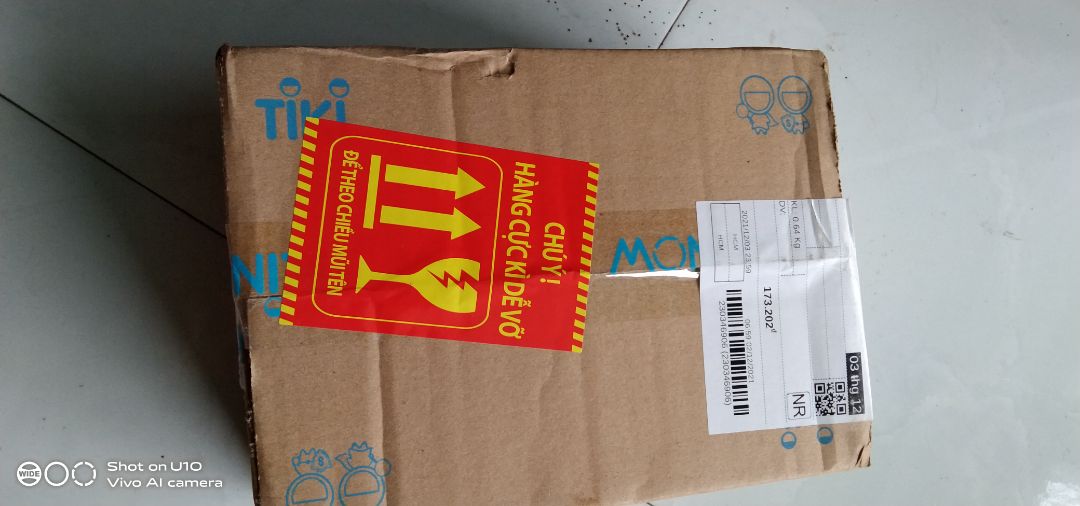 Mình thấy rửa cũng sạch, giá 69k được tặng bông tạo bọt. Thêm một điểm cộng lớn nữa là giao hàng rất nhanh, chỉ có một ngày là có hàng. số lượng đầy đủ, như hàng đã đặt. dùng lâu thì mình chua biết ntn.