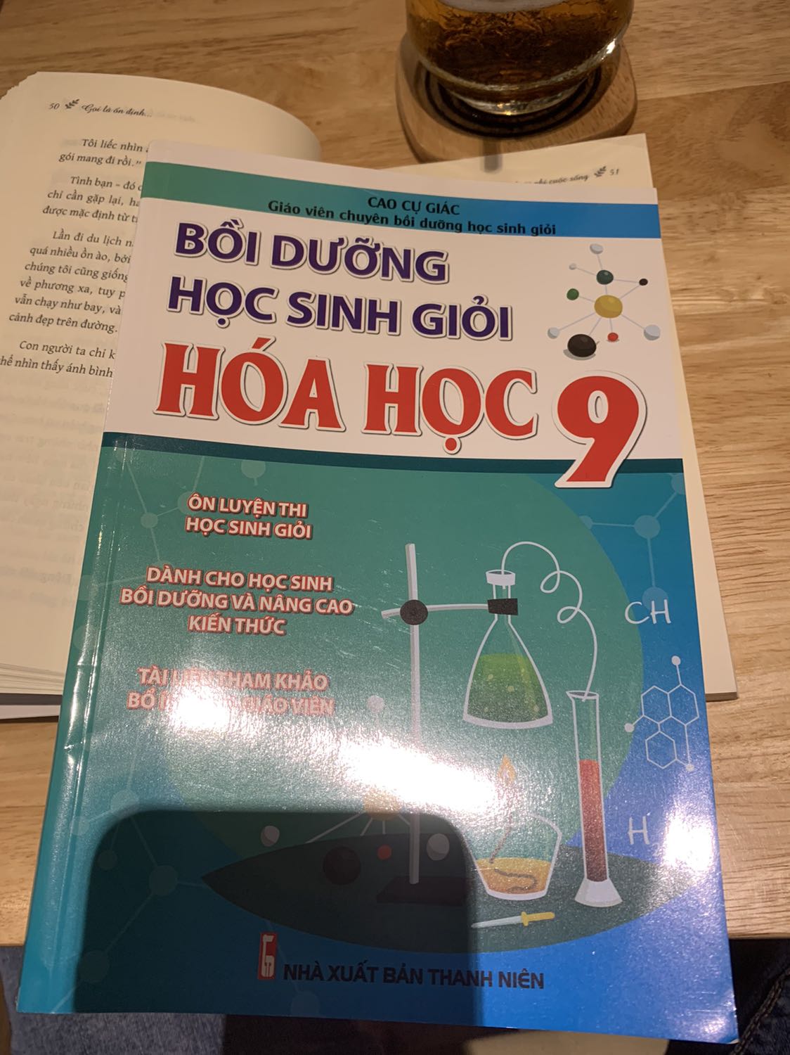 Giao hàng đungs hẹn. Sách viết mực rõ ràng.