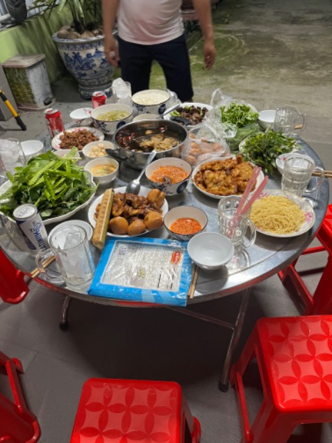 Giấy mềm mịn tốt. Giấy mềm mịn tốt.