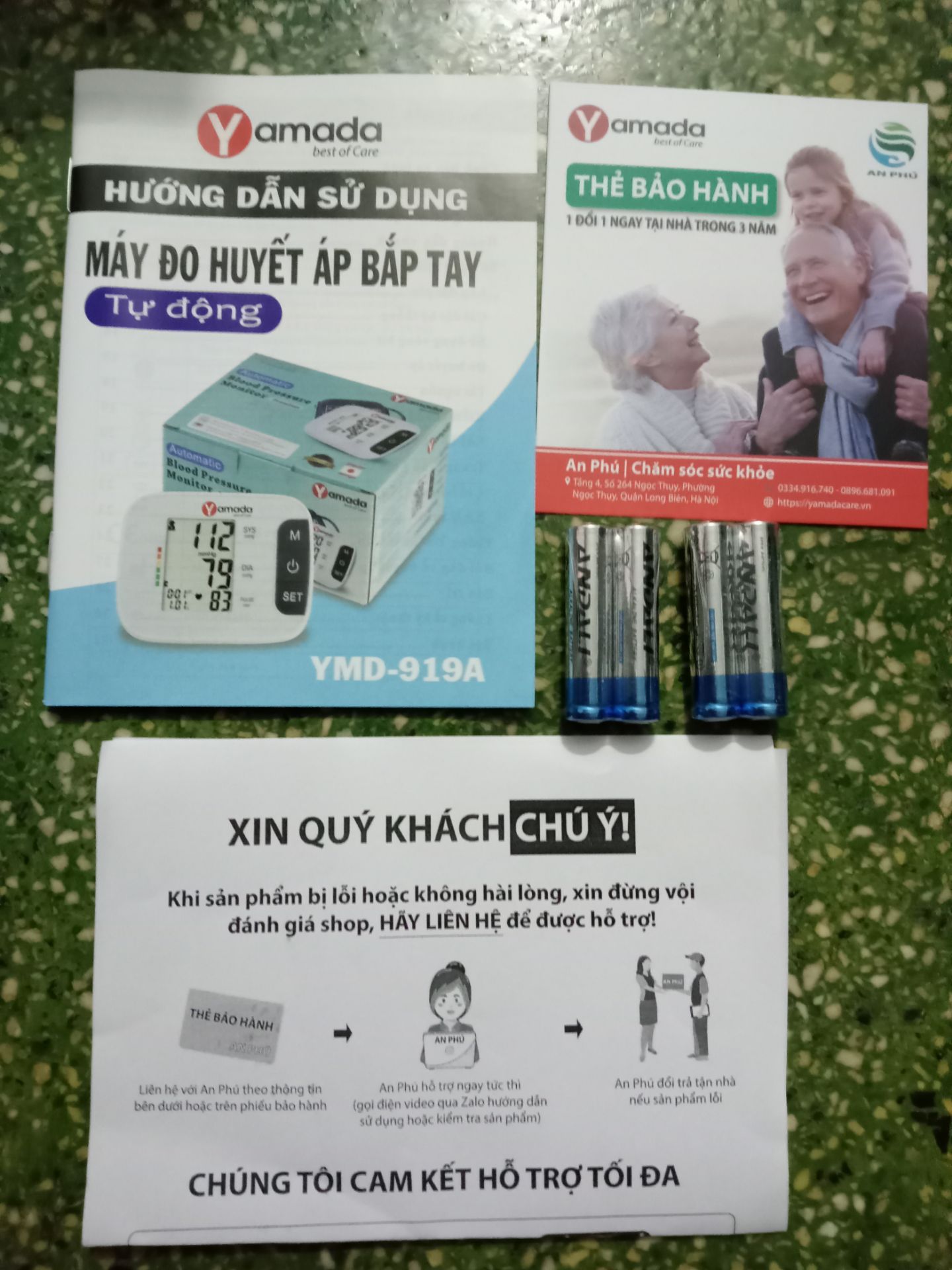 Sản phẩm tốt, dễ sử dụng, có âm báo tiếng Việt, tiện lợi cho người lớn tuổi, được tặng kèm 4 viên pin, thẻ bảo hành đầy đủ, chu đáo, cách gửi hàng cũng rất dễ thương.