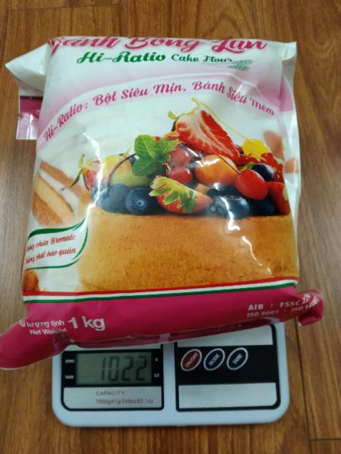 có sai số một chut, cân bich bột 150g thành 156g, bich 1000g thành 1022g, cân trọng lượng dưới 5kg thì ok , mức giá siêu rẻ như vậy là ok rồi
