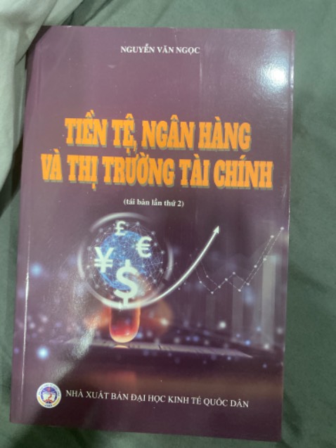Sách tốt, đóng gói ổn, giao hàng cẩn thận