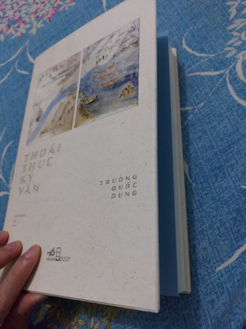 Sách đẹp, giấy dày và tốt, chữ in rõ ràng và rất nhiều nội dung như giới thiệu, đầy đủ từ Nam ra Bắc