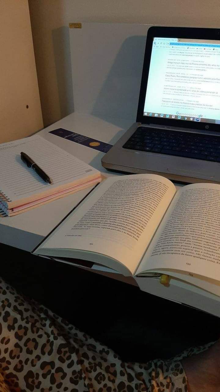 sách mình đặt hộ cho một người chị của mình ở Vĩnh Long. Tuy rằng hơi xa Thành phố nhưng giao hàng khá là nhanh. Mỗi tội đợt dịch bệnh nên là mình không có mã giảm giá, sách mua y như giá niêm yết vậy. Tiki now nên không mất phí vận chuyển, cơ mà chị mình bây giờ cũng sinh em bé rồi. Quyển sách đó cũng rất bổ ích, giúp được chị khá nhiều trkng công cuộc trở thành mẹ bỉm sữa. cảm ơn tiki nha!
