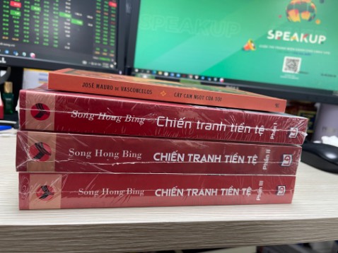 Shop bảo tặng sổ tay và bút mà ko hề có. Ko hài lòng