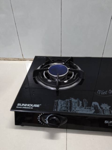 Bếp đẹp, y chang hình, bước đầu thấy ổn. Hàng đóng gói cẩn thận. Good!