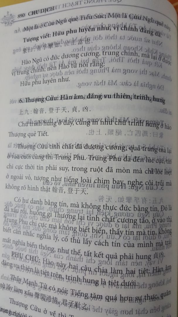 bọc hàng thì quá tệ, sách in thì kém chất lượng (như hình)