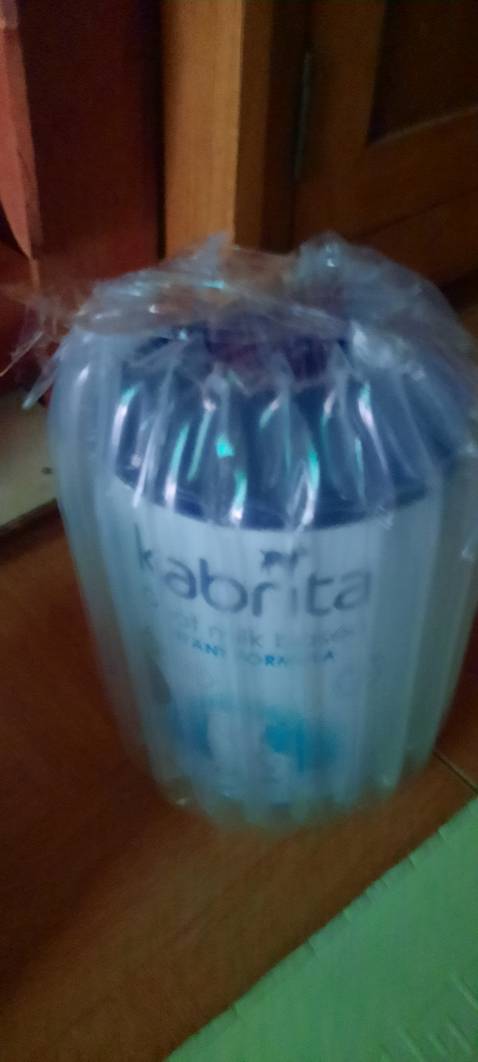 Mùi vị thơm, vị ngon mình đã uống thử. Đóng gói đẹp chắc chắn. Hàng chính hãng nên yên tâm