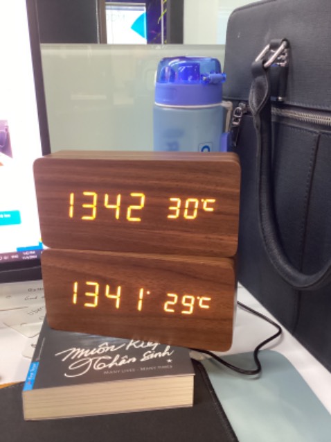 Mua 2 cái thì một cái okie, một cái bị rè loa.
Nhiệt độ hiện 2 cái cũng chênh không biết có cảm biến nhiệt độ thật không.
Yêu cầu shop đổi lại cái bị rè loa nha. Mua 2 cái thì một cái okie, một cái bị rè loa.
Nhiệt độ hiện 2 cái cũng chênh không biết có cảm biến nhiệt độ thật không.
Yêu cầu shop đổi lại cái bị rè loa nha.