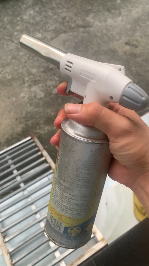 Sản phẩm bị móp hàng ko sử dụng được