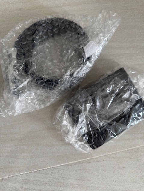 Lúc trước mua được để tong hộp, có phiếu bảo hành rất lịch sự. Đợt này sảm phẩm đóng gói sơ sài, chất lượng sp ko như mong đợi