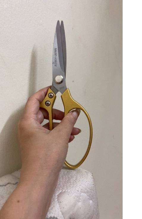 Kéo chất lượng cắt rất ngọt sắc