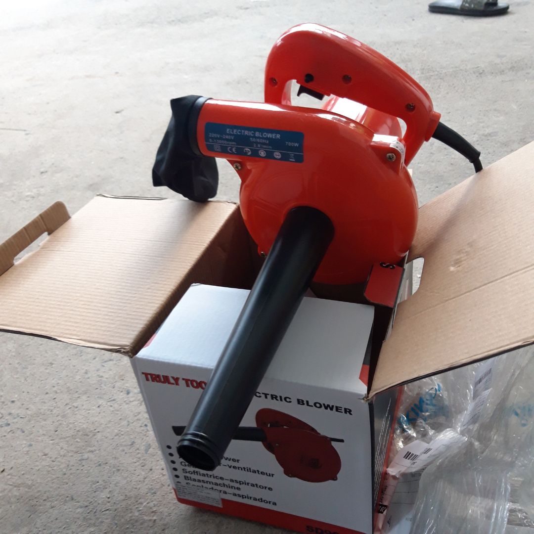 có giao lộn ko shop. đồ mủ ráp ko chuẩn nhìn đồ mủ biết loại rẻ tiền mủ này chỉ cần rớt nhẹ cũng bể hối hận khi đã mua