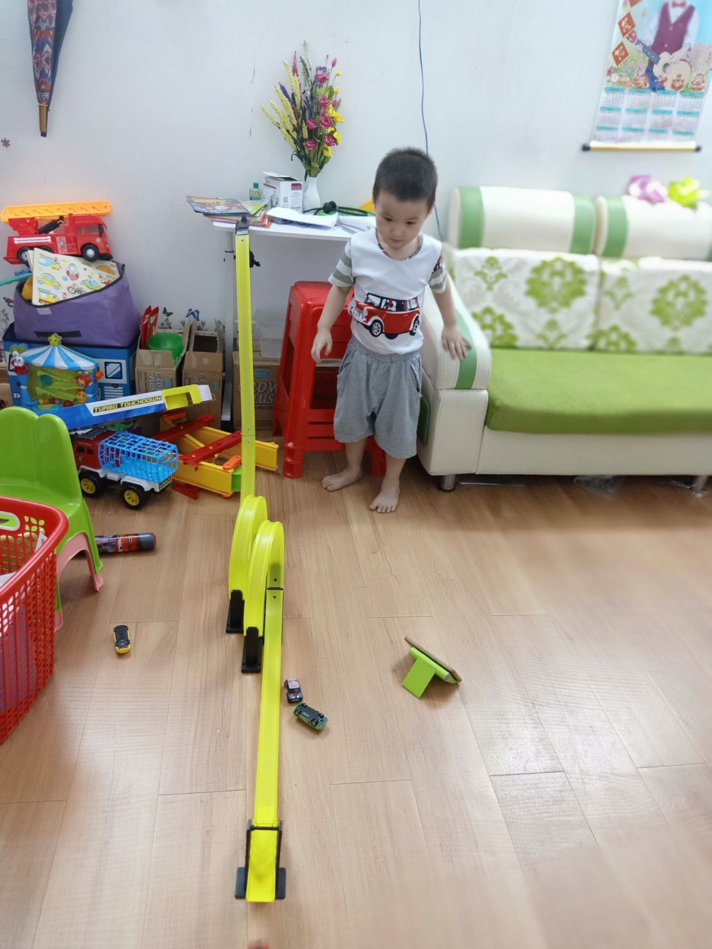 sản phẩm gây thích thú và tận dụng được mớ xe của Con ở nhà.