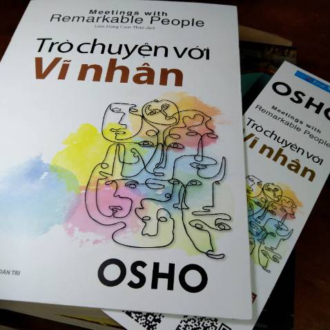 Giao hàng cực kỳ nhanh, mấy lần trước mình mua hàng trên tiki cứ hay bị móp sách mà lần này tới tay mình còn nguyên seal luôn :)) Giao hàng cực kỳ nhanh, mấy lần trước mình mua hàng trên tiki cứ hay bị móp sách mà lần này tới tay mình còn nguyên seal luôn :))