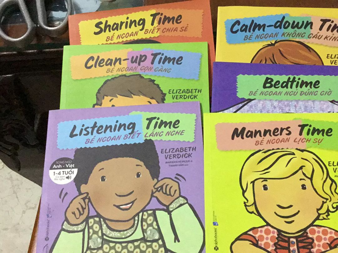 Cuốn này cũng như những cuốn khác cùng bộ. Nội dung phù hợp với bé nhỏ lứa tuổi mầm non. Tuy nhiên cũng không thấy file audio