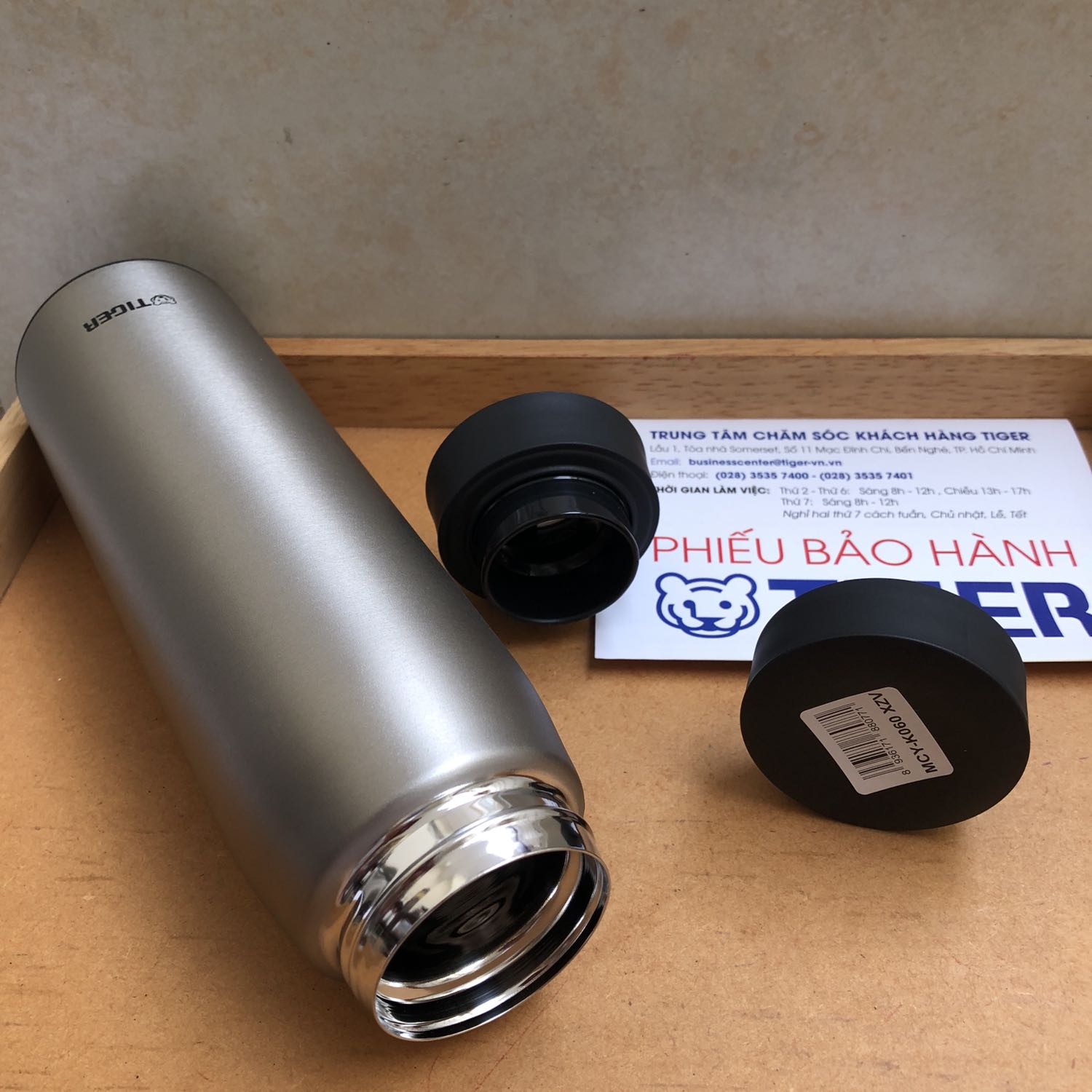 - Giao hàng sớm hơn dự kiến.
- Sản phẩm thiết kế hài hoà, độ hoàn thiện tốt.
- Chân thành cảm ơn!