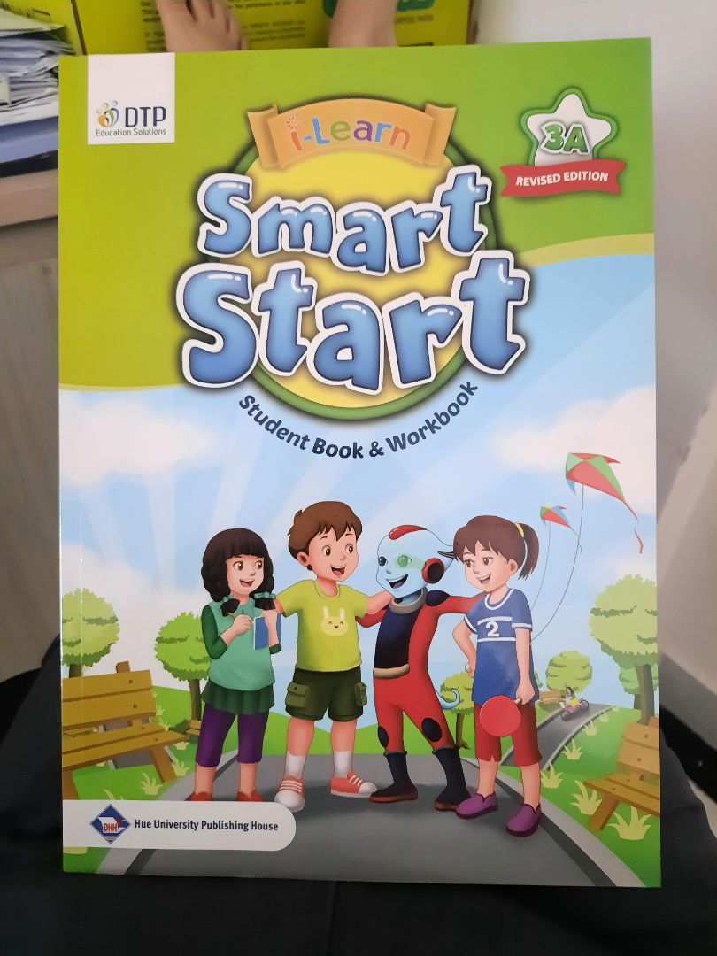 giao cực nhanh. 
nhưng giá đắt hơn ở trường học