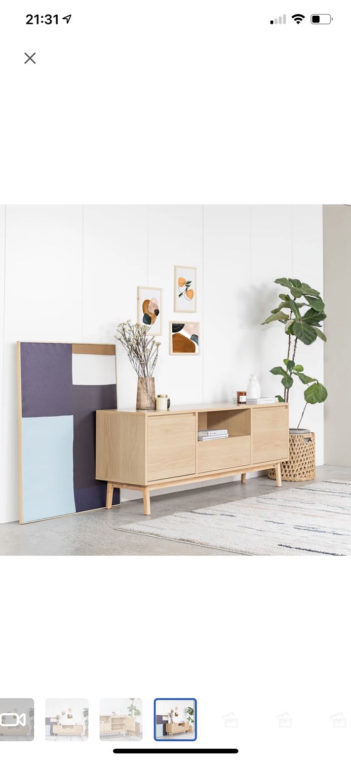 Cambridge English Qualifications are in-depth exams that make learning English enjoyable, effective and rewarding. Our unique approach encourages continuous progression with a clear path to improve language skills. We have qualifications for schools, general and higher education, and business.