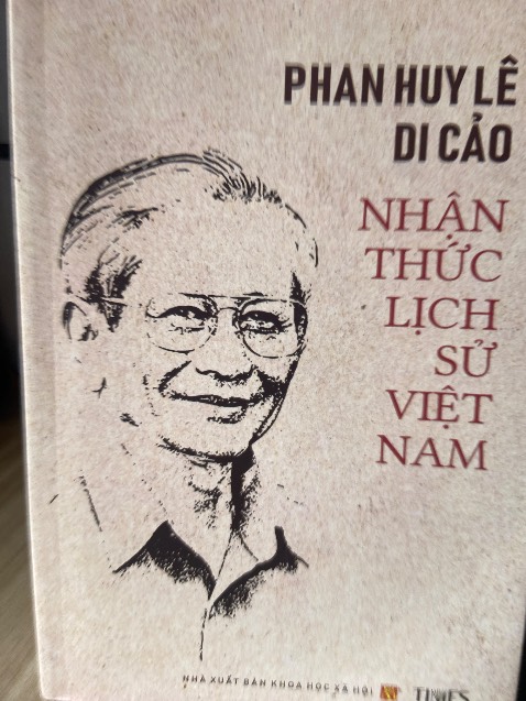 Đây là sách hay, bổ ích; đáng quan tâm. In ấn đẹp, bố cục rõ ràng. Cám ơn các bạn.