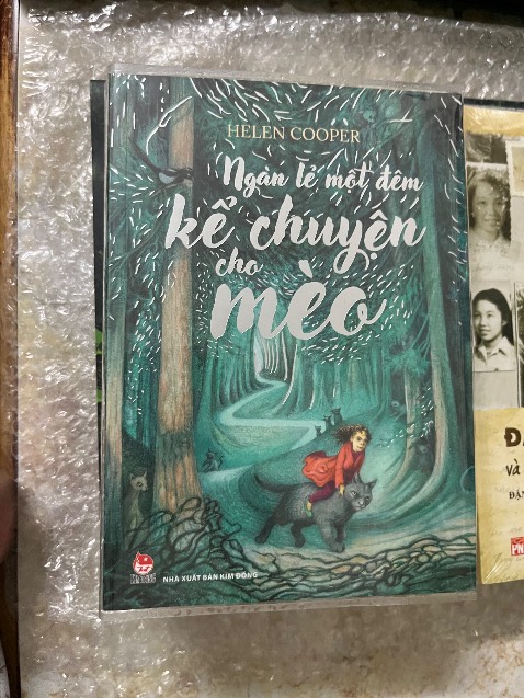 Shop đóng gói cẩn thận và giao nhanh. Sách rất đẹp, giá tốt. Sẽ tiếp tục ủng hộ shop ah.