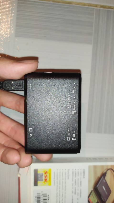 Đầu đọc thẻ ok, đóng gói cẩn thận. Nhưng góp ý nhỏ là khi dán tem bảo hành thì nhân viên nên cẩn thận xíu, không ai muốn nhận 1 chiếc hộp rách khi mua hàng cả.