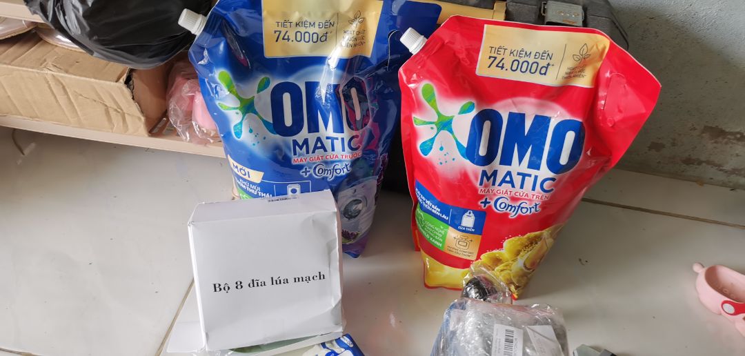 Hàng của Shop là ok. đóng gói hàng cẩn thận, giao đủ hàng, giá bán hợp lý. Mình thích khuyến mại, cứ có khuyến mại là mua ủng hộ.
Chúc Shop luôn đông khách, sẽ ủng hộ Shop ở  những lần sau.